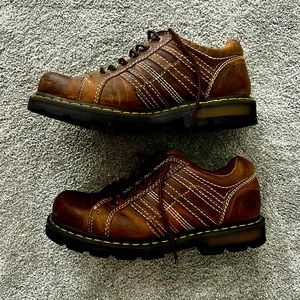 NWOT Dr. Martens Mens Shoes Size 12